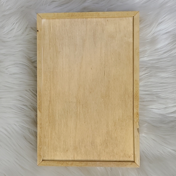 Vintage Box Wood Art Eclectic Hand Painted Alaskan Fish Decorative Accent Piece - Picture 5 of 5